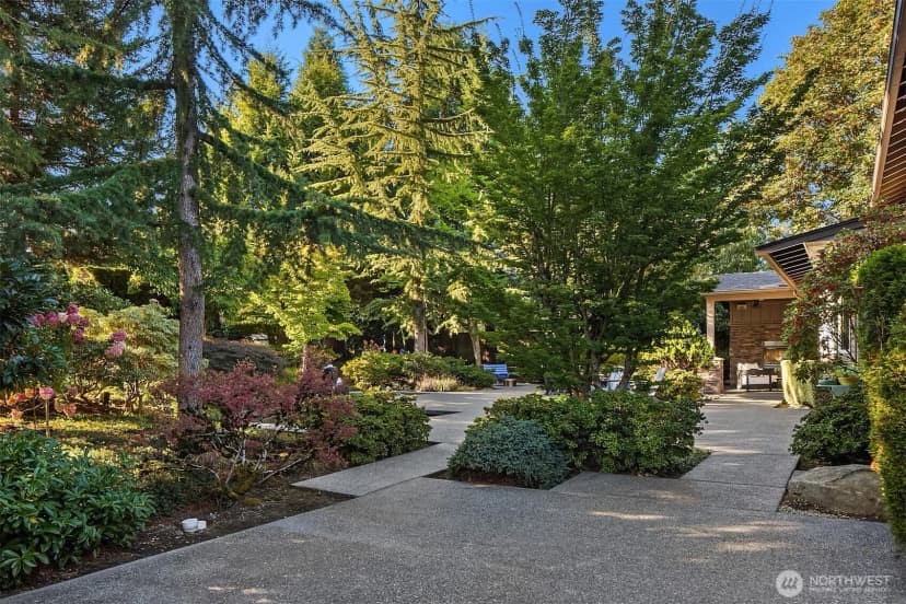 Property photo for 6031 126th Avenue Ne, Kirkland photo 29