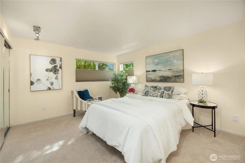 Property photo for 301 22nd Avenue E #1a, Seattle photo 11