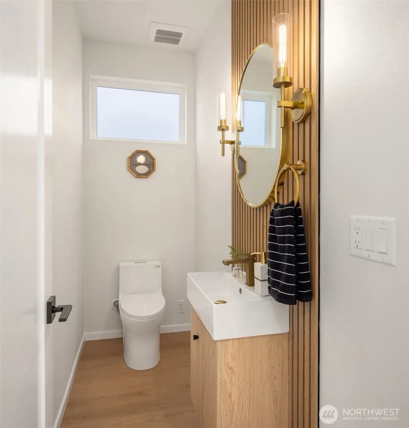 Property photo for 1203 Nw 100th Street, Seattle photo 8