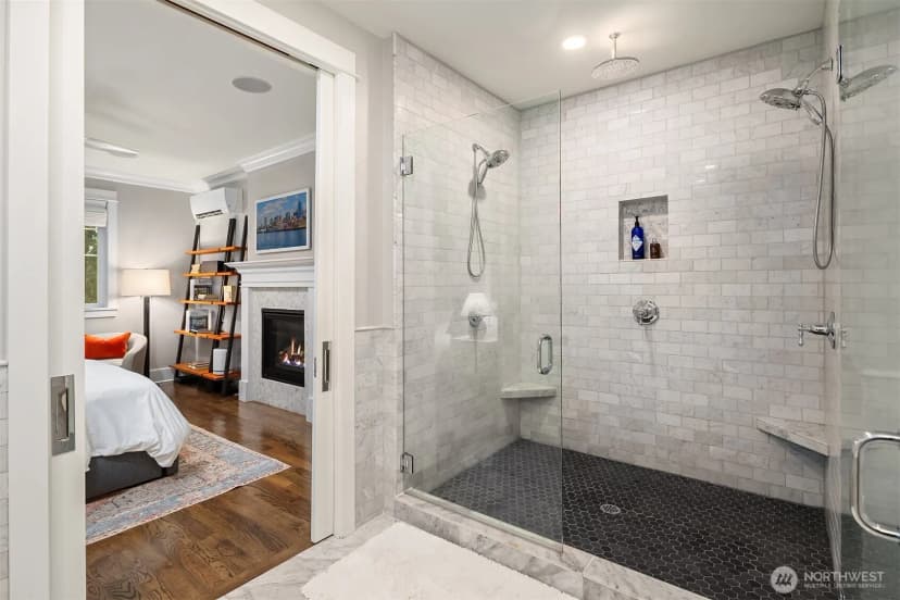Property photo for 111 Ne 63rd Street, Seattle photo 16
