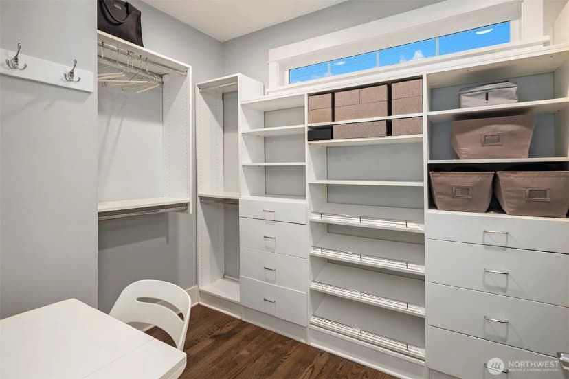 Property photo for 111 Ne 63rd Street, Seattle photo 17