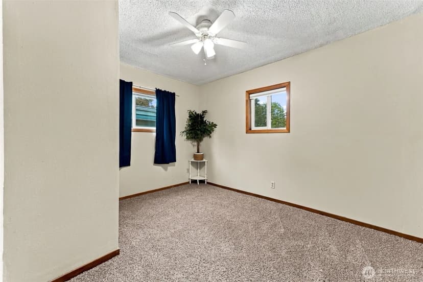 Property photo for 1140 N Cambrian Avenue, Bremerton photo 16