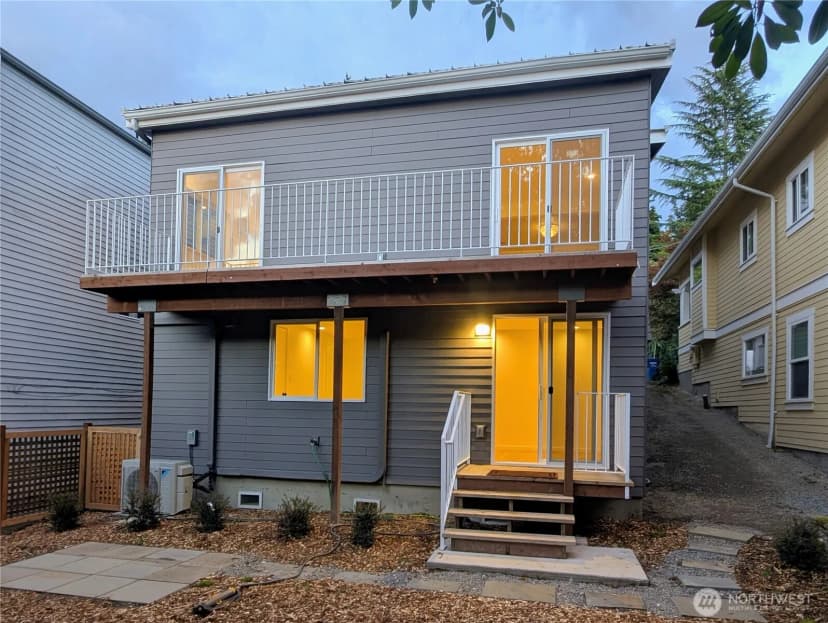 Property photo for 1713 33rd Avenue, Seattle photo 10