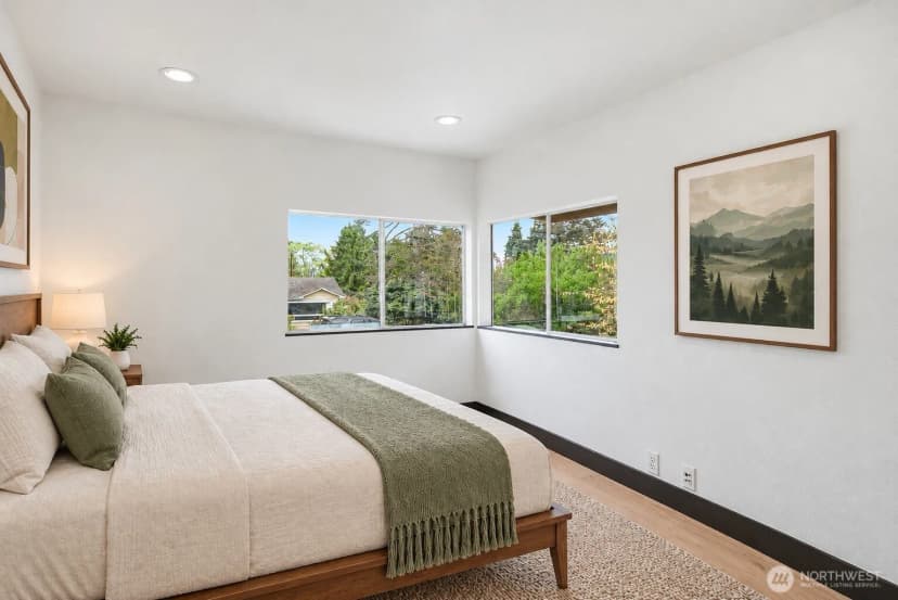Property photo for 10915 North Park Avenue N, Seattle photo 13