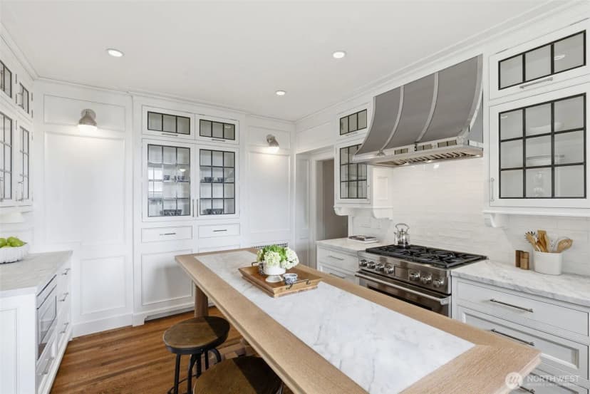 Property photo for 700 Mcgilvra Boulevard E, Seattle photo 16