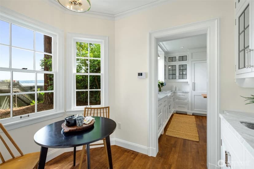 Property photo for 700 Mcgilvra Boulevard E, Seattle photo 17