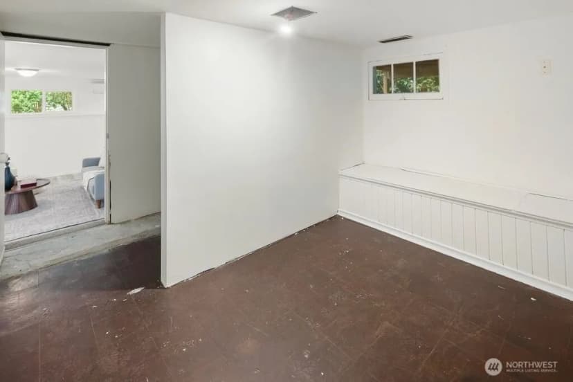 Property photo for 3042 Ne 94th Street, Seattle photo 26