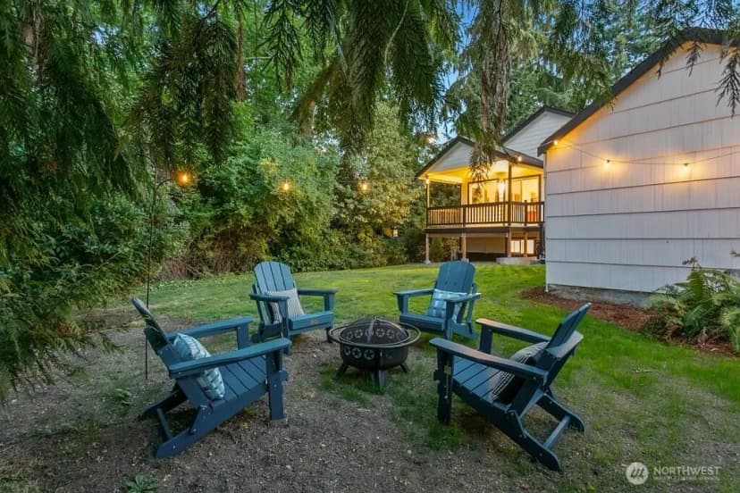 Property photo for 3042 Ne 94th Street, Seattle photo 38