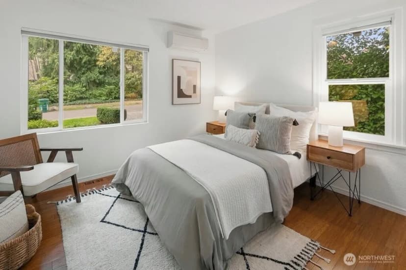 Property photo for 3042 Ne 94th Street, Seattle photo 17