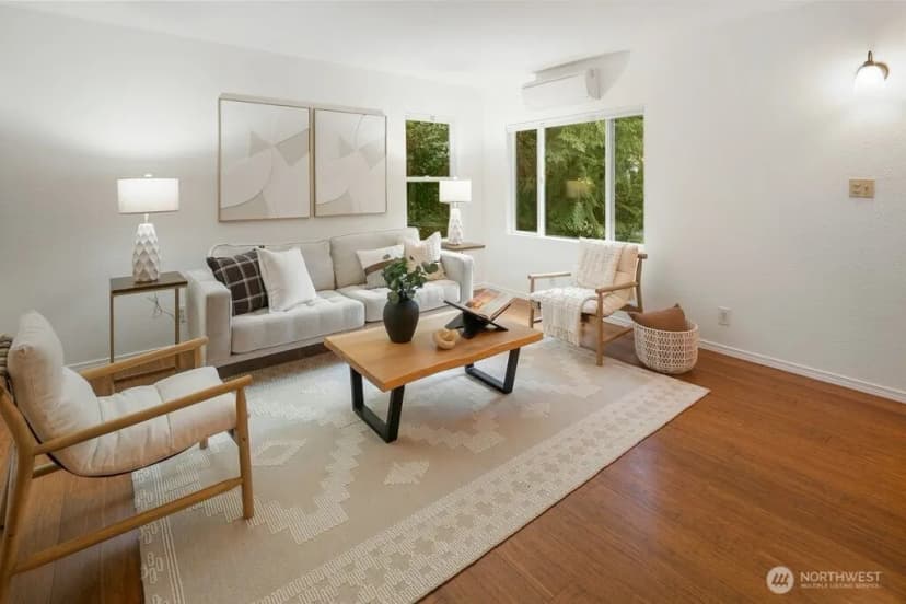 Property photo for 3042 Ne 94th Street, Seattle photo 5