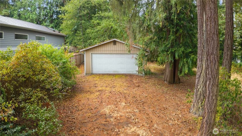 Property photo for 7304 96th Street E, Puyallup photo 11