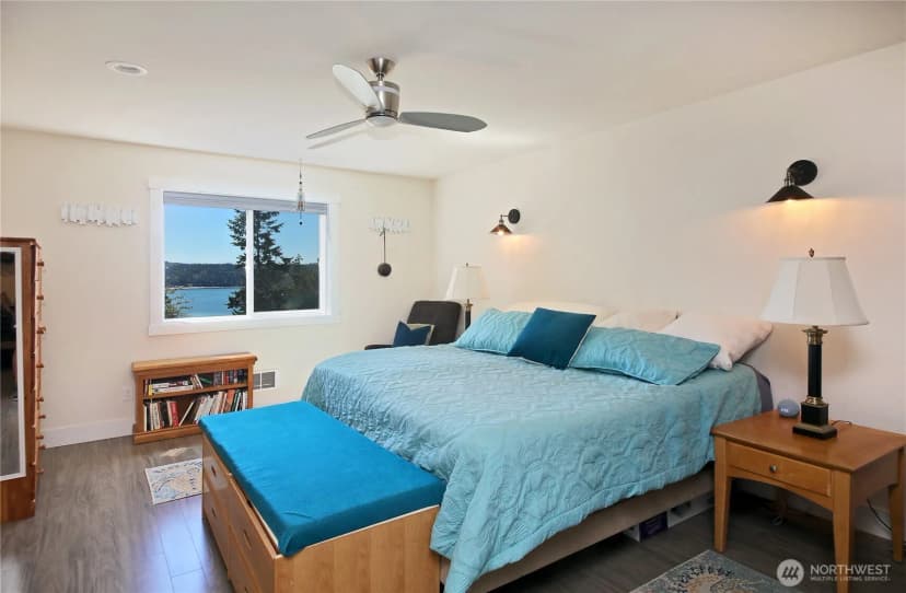 Property photo for 3484 East Harbor Road, Langley photo 15
