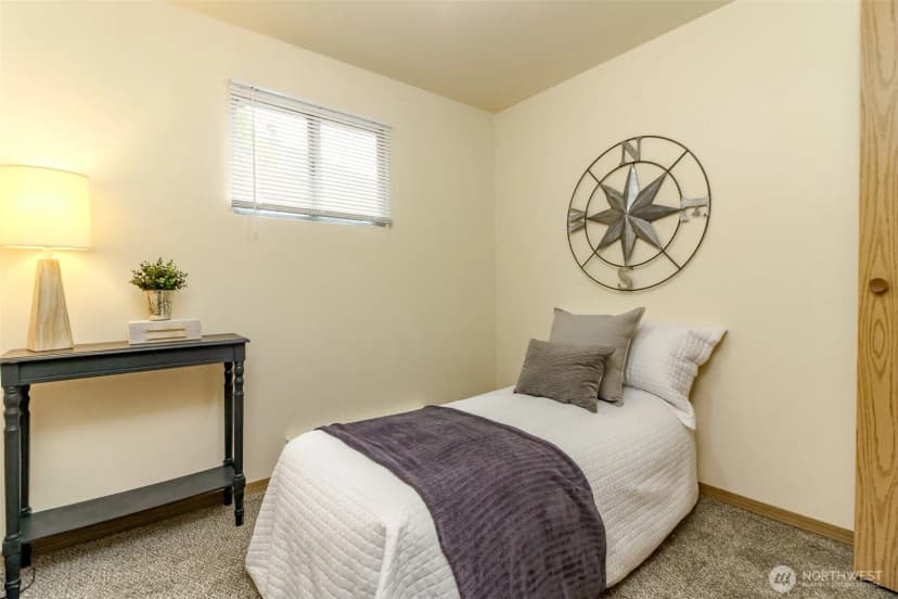 Property photo for 105 S 70th Street, Tacoma photo 13