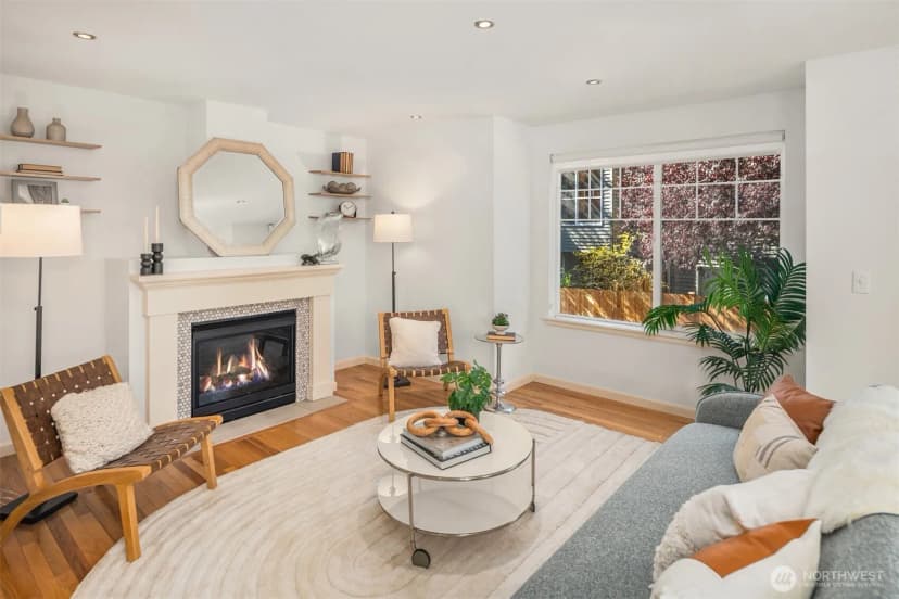 Property photo for 8521 Interlake Avenue N #b, Seattle photo 7