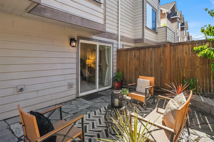 Property photo for 8521 Interlake Avenue N #b, Seattle photo 23