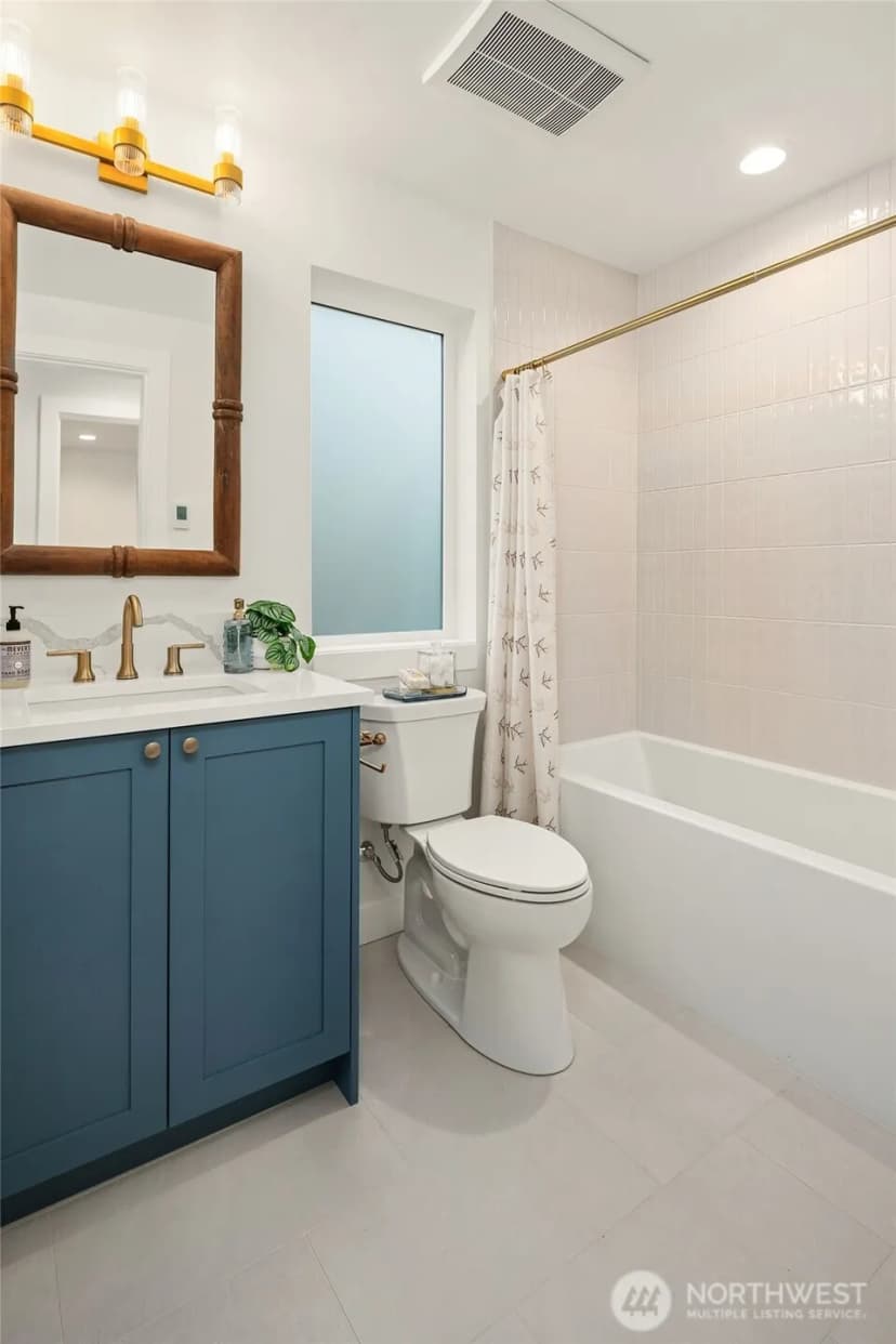 Property photo for 11418 Ne 90th Street, Kirkland photo 21