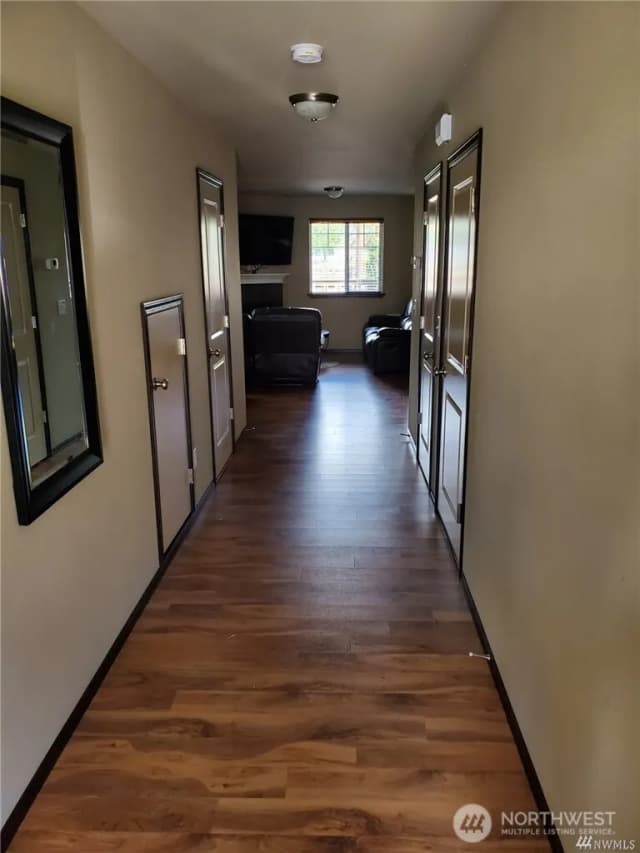Property photo for 196 N Township Street, Sedro Woolley photo 2