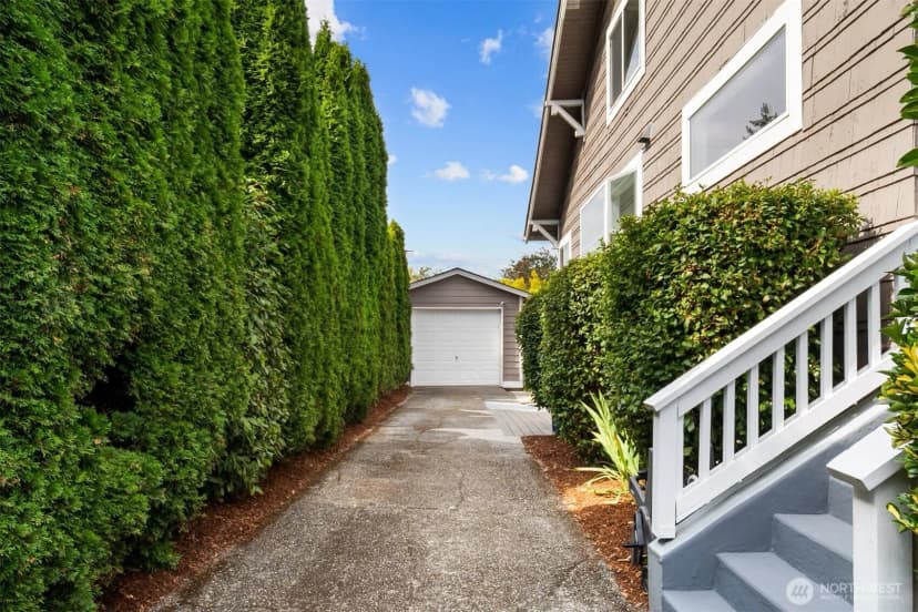 Property photo for 511 28th Avenue, Seattle photo 34