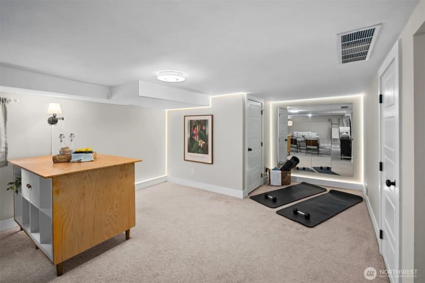 Property photo for 511 28th Avenue, Seattle photo 30