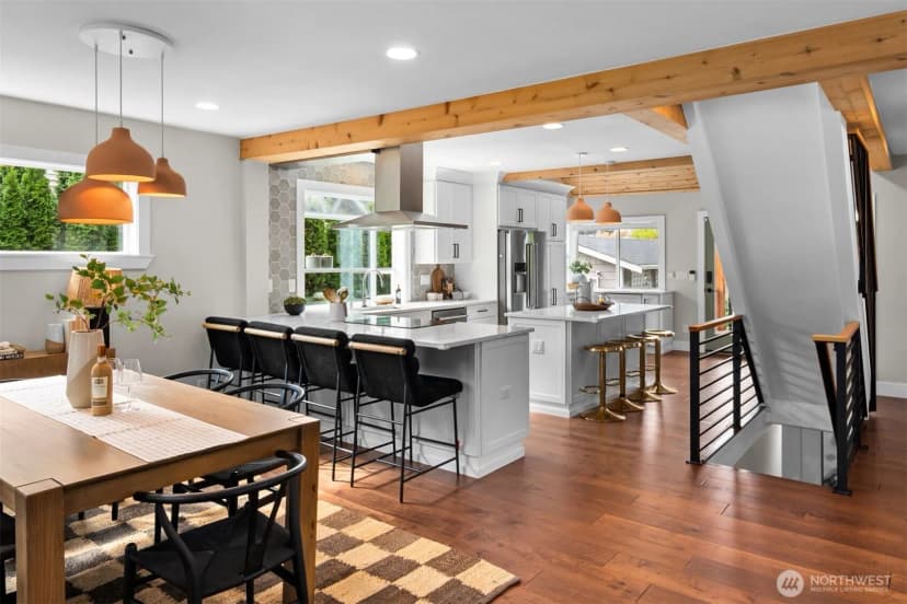 Property photo for 511 28th Avenue, Seattle photo 5