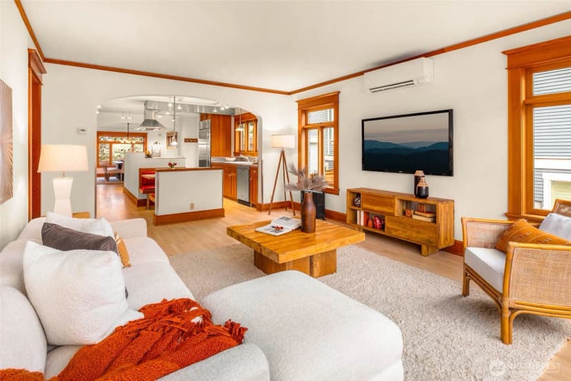 Property photo for 2117 N 36th Street, Seattle photo 19