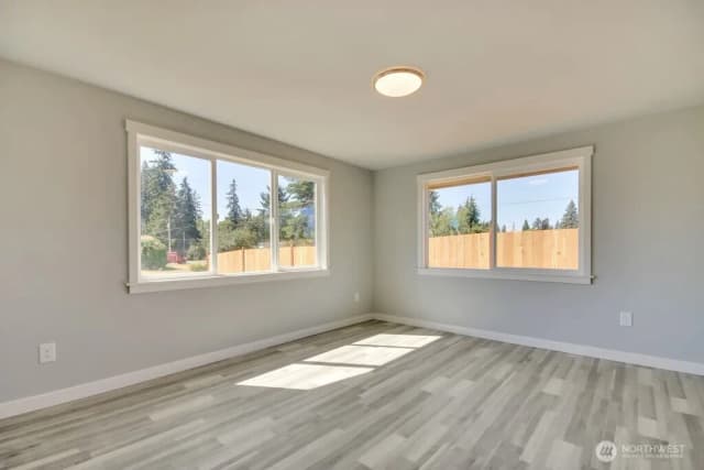 Property photo for 17001 4th Avenue S, Spanaway photo 5