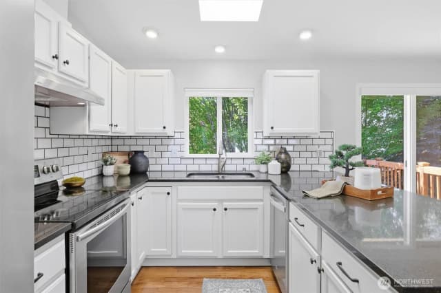 Property photo for 17330 73rd Avenue Ne, Arlington photo 4