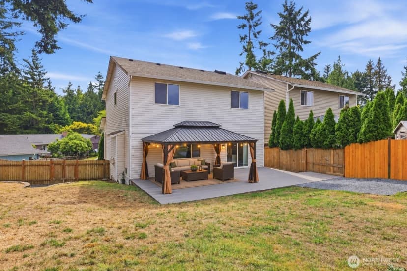 Property photo for 1603 94th Drive Se #b, Lake Stevens photo 23