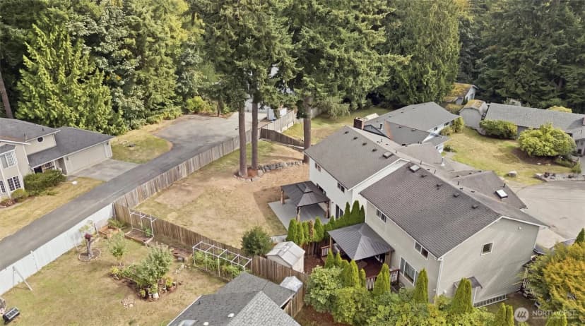 Property photo for 1603 94th Drive Se #b, Lake Stevens photo 30