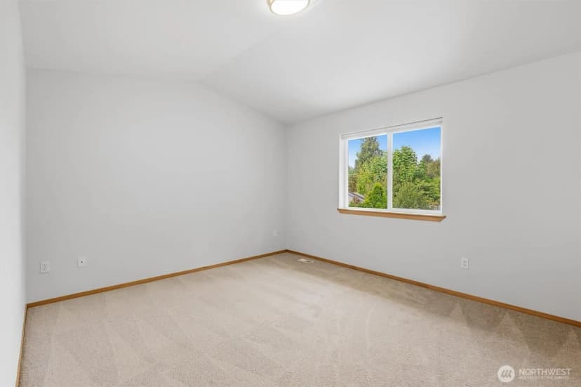 Property photo for 1603 94th Drive Se #b, Lake Stevens photo 20