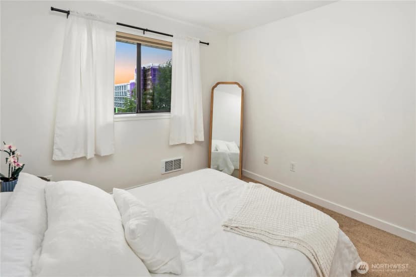 Property photo for 8816 Nesbit Avenue N #302, Seattle photo 14