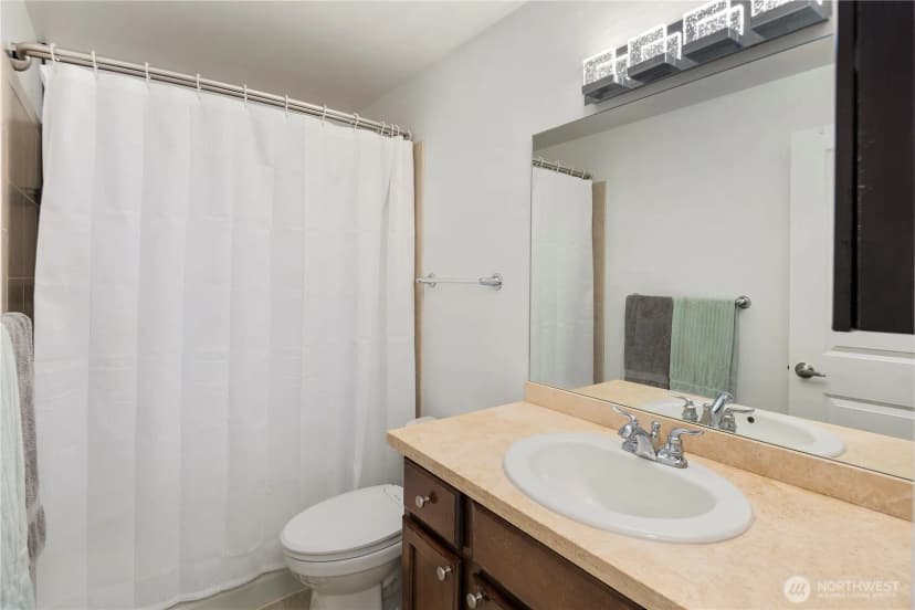 Property photo for 8816 Nesbit Avenue N #302, Seattle photo 16