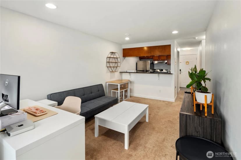 Property photo for 8816 Nesbit Avenue N #302, Seattle photo 9