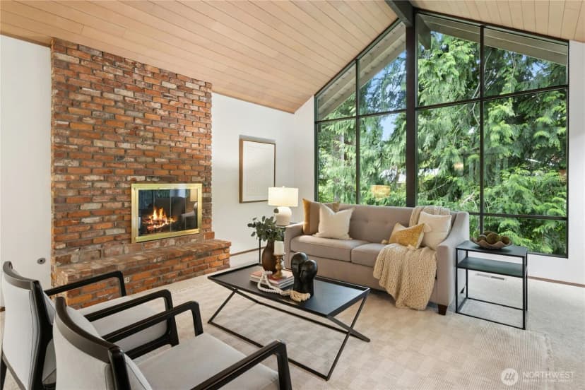 Property photo for 14406 Ne 11th Place, Bellevue photo 8