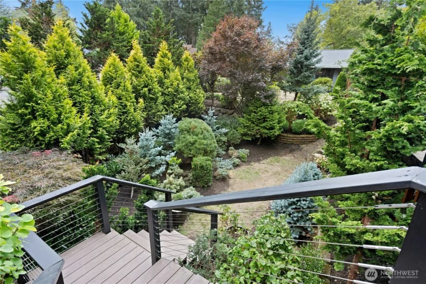 Property photo for 14406 Ne 11th Place, Bellevue photo 4