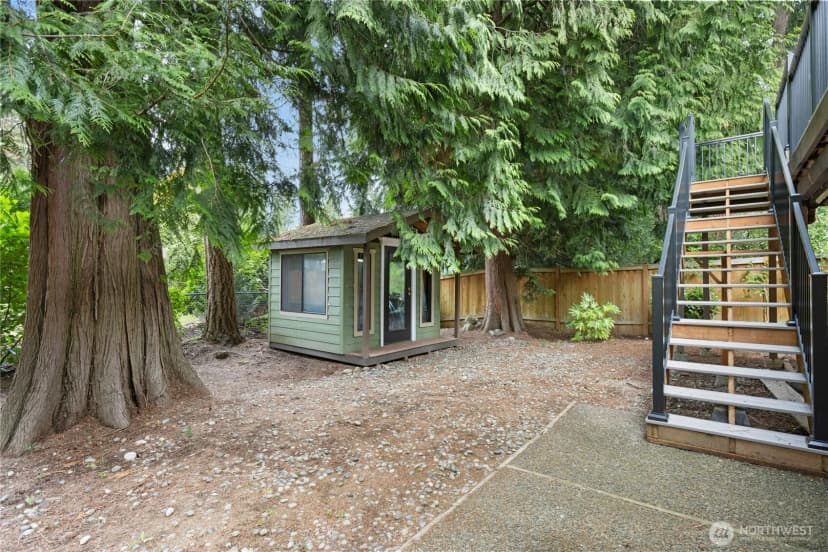 Property photo for 14406 Ne 11th Place, Bellevue photo 34