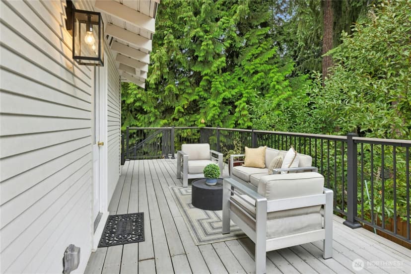 Property photo for 14406 Ne 11th Place, Bellevue photo 11