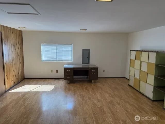 Property photo for 16106 14th Avenue E, Tacoma photo 23