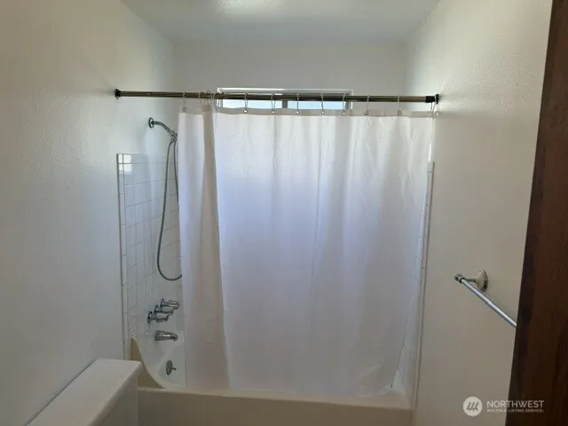 Property photo for 16106 14th Avenue E, Tacoma photo 15