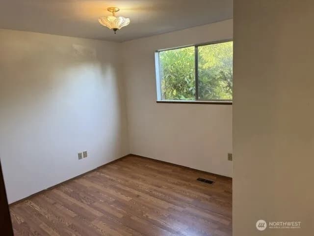 Property photo for 16106 14th Avenue E, Tacoma photo 16