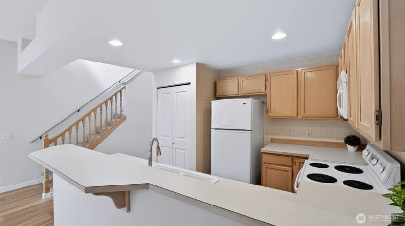 Property photo for 22743 Se 242nd Place, Maple Valley photo 11