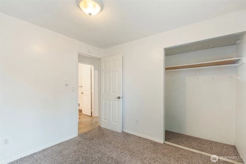 Property photo for 3632 Kristam Place, Centralia photo 28