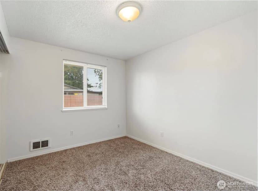 Property photo for 3632 Kristam Place, Centralia photo 27