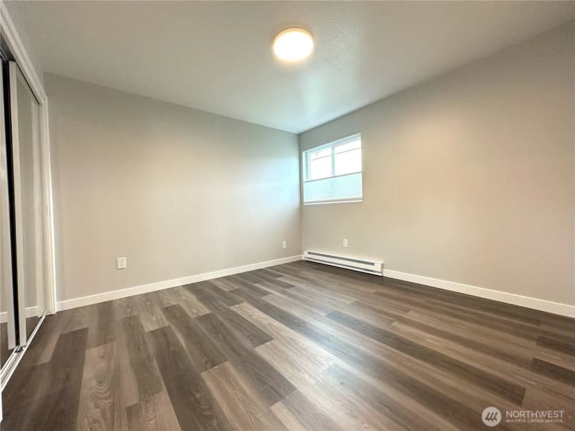 Property photo for 4230 Hoyt Avenue, Everett photo 27