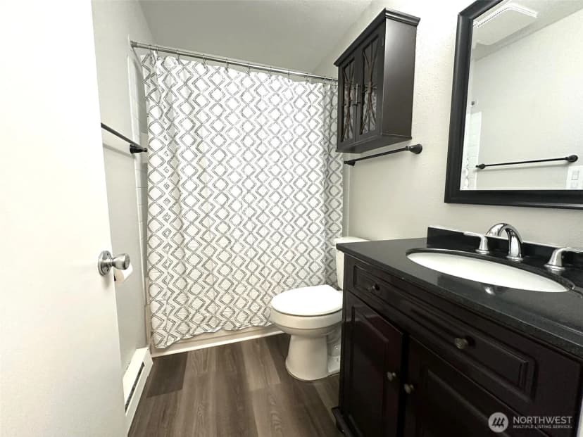 Property photo for 4230 Hoyt Avenue, Everett photo 38