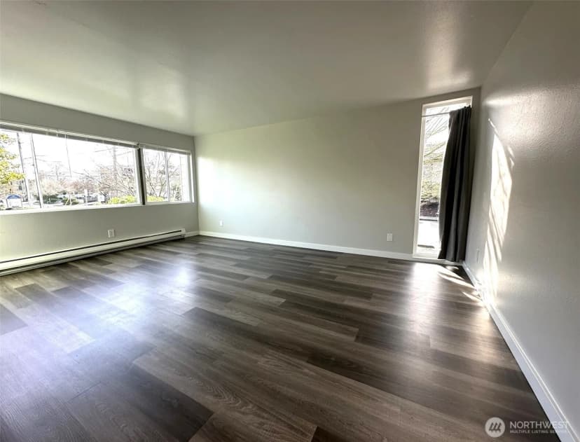Property photo for 4230 Hoyt Avenue, Everett photo 34