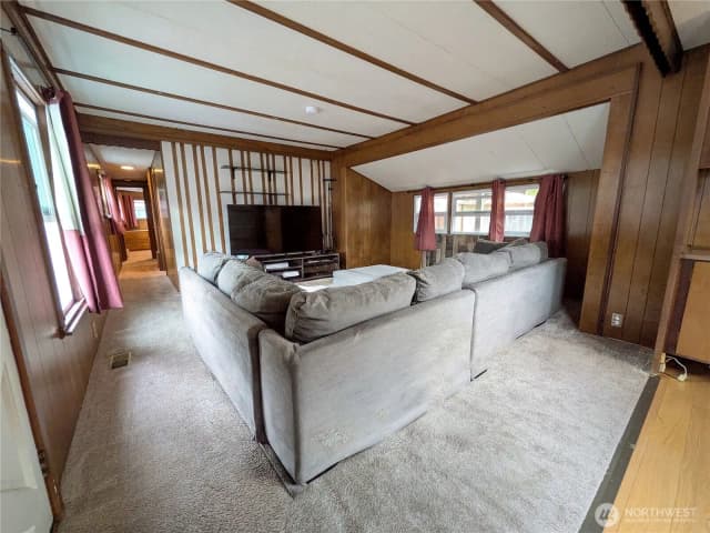 Property photo for 7614 Ne Bothell Way #17, Kenmore photo 3