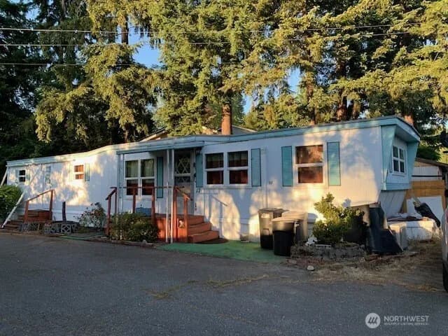 Property photo for 7614 Ne Bothell Way #17, Kenmore photo 16