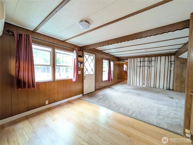 Property photo for 7614 Ne Bothell Way #17, Kenmore photo 4