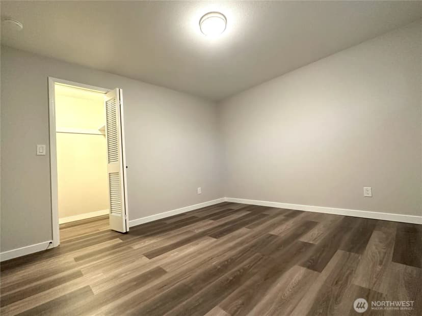 Property photo for 2501 Rucker Avenue, Everett photo 34